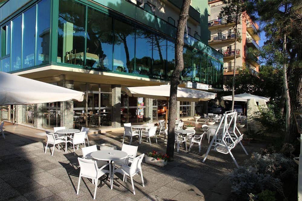 Hotel Costa Verde Milano Marittima Exterior foto